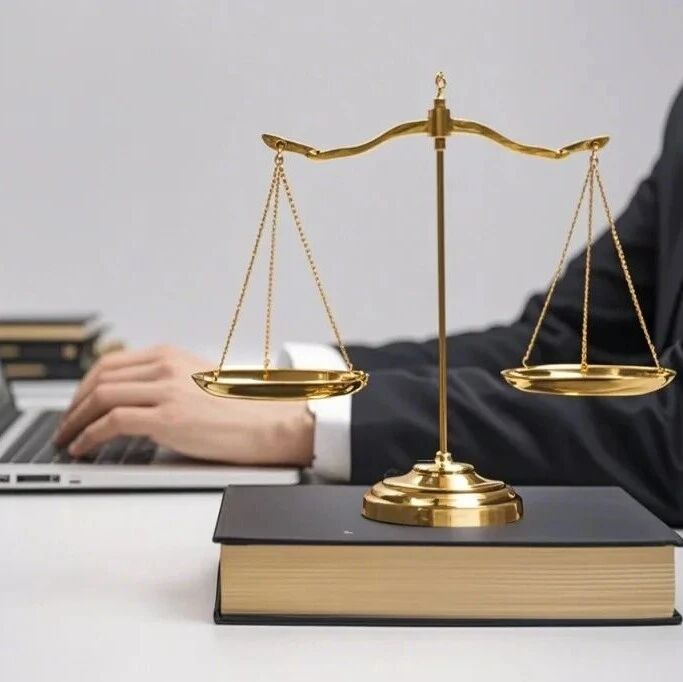 期货交易亏损后，投资者能否突破“盈亏自负”向期货公司及居间人索赔？